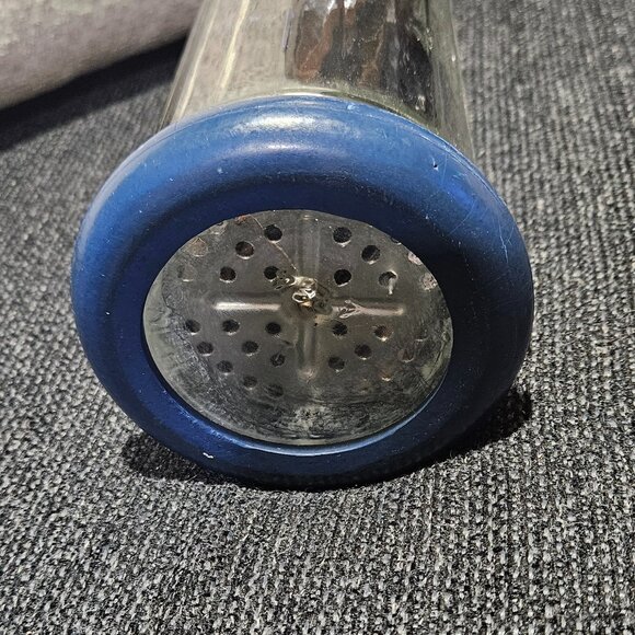 Vintage Barbicide Disinfectant Jar w/ combs - Picture 6 of 6